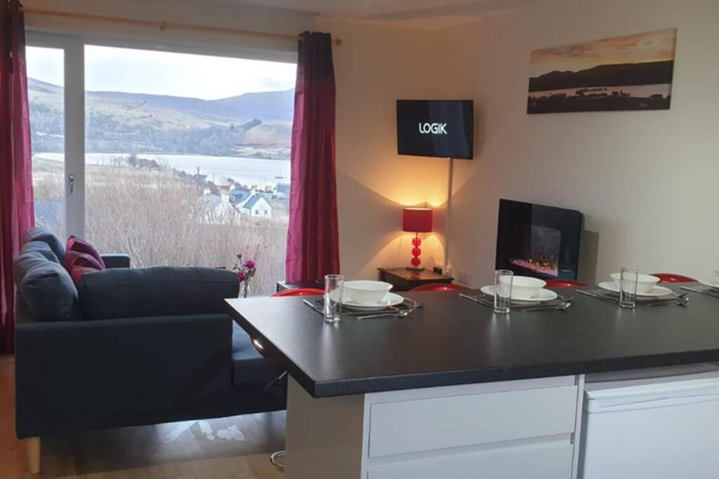 Uig Chalets Idrigill Hill Chalet Exterior photo